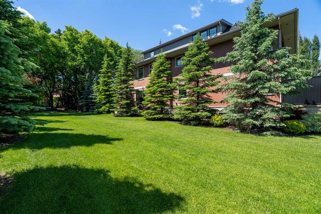 Picture for 718 Riverdale Avenue SW