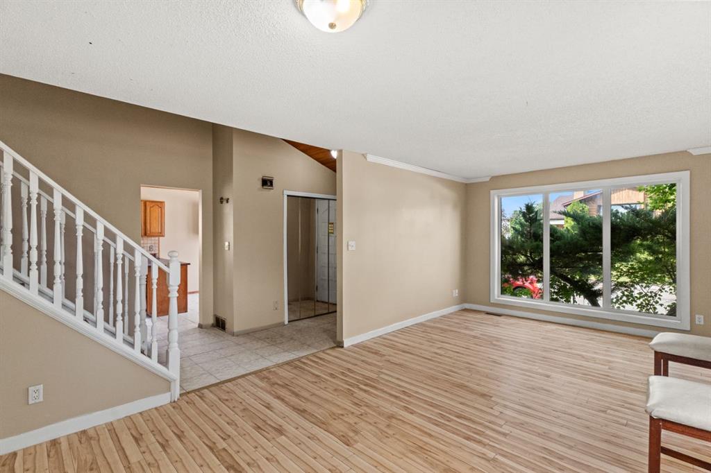 Picture for 72 Templeson Way NE