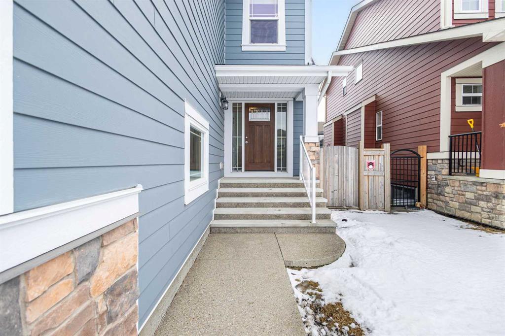 Picture for 182 Auburn Sound Close SE