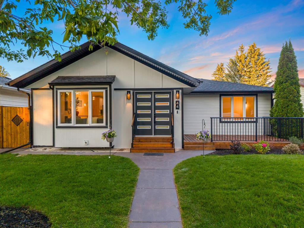 Picture for 44 Fraser Road SE