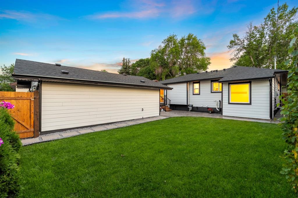 Picture for 44 Fraser Road SE