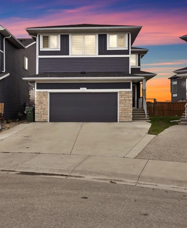 Picture for 76 Red Embers Square NE