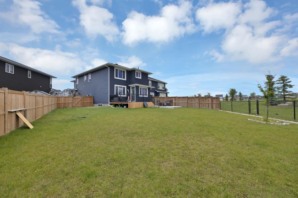 Picture for 76 Red Embers Square NE