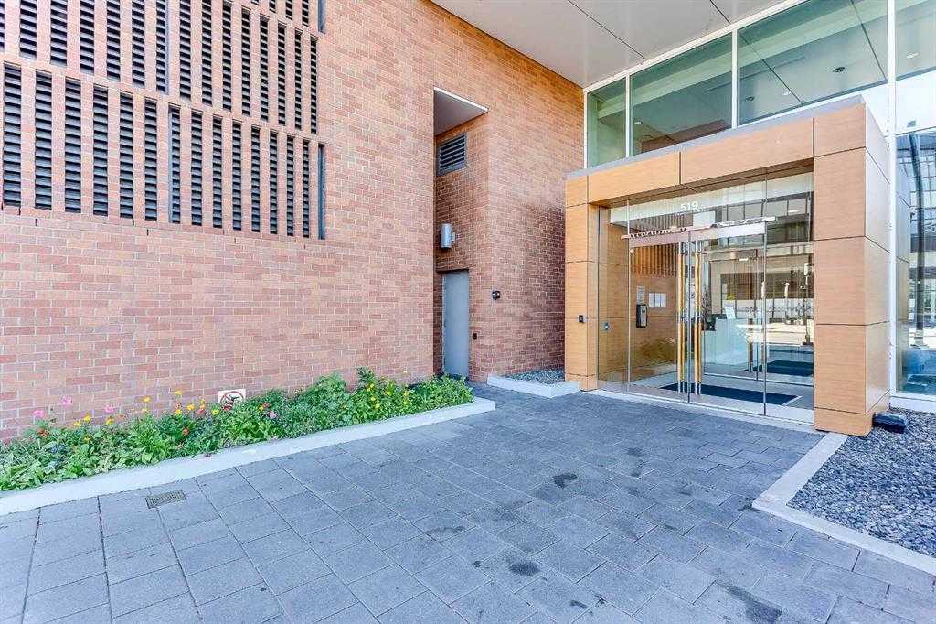 Picture for 805, 519 Riverfront Avenue SE