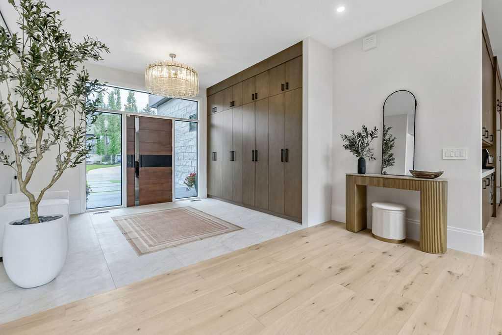 Picture for 63 Pumpmeadow Crescent SW