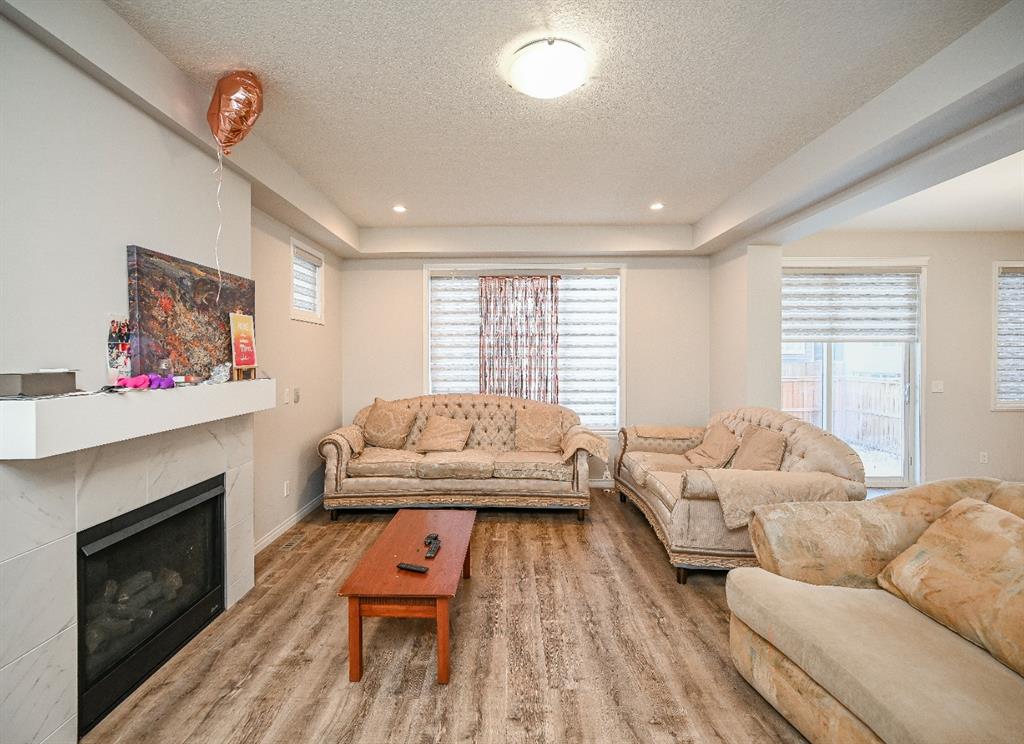 Picture for 64 Cityside Common NE