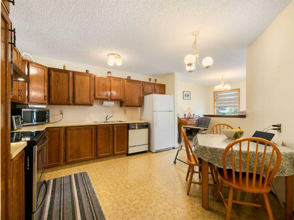 Picture for 1620 47 Street SW