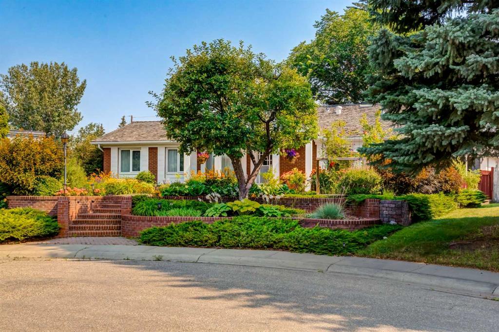Picture for 936 Mapledale Place SE