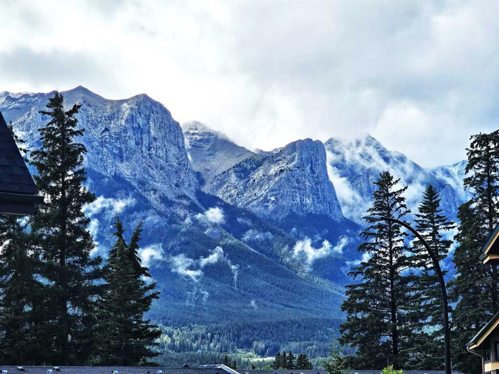 Picture for 102, 121 Kananaskis Way  