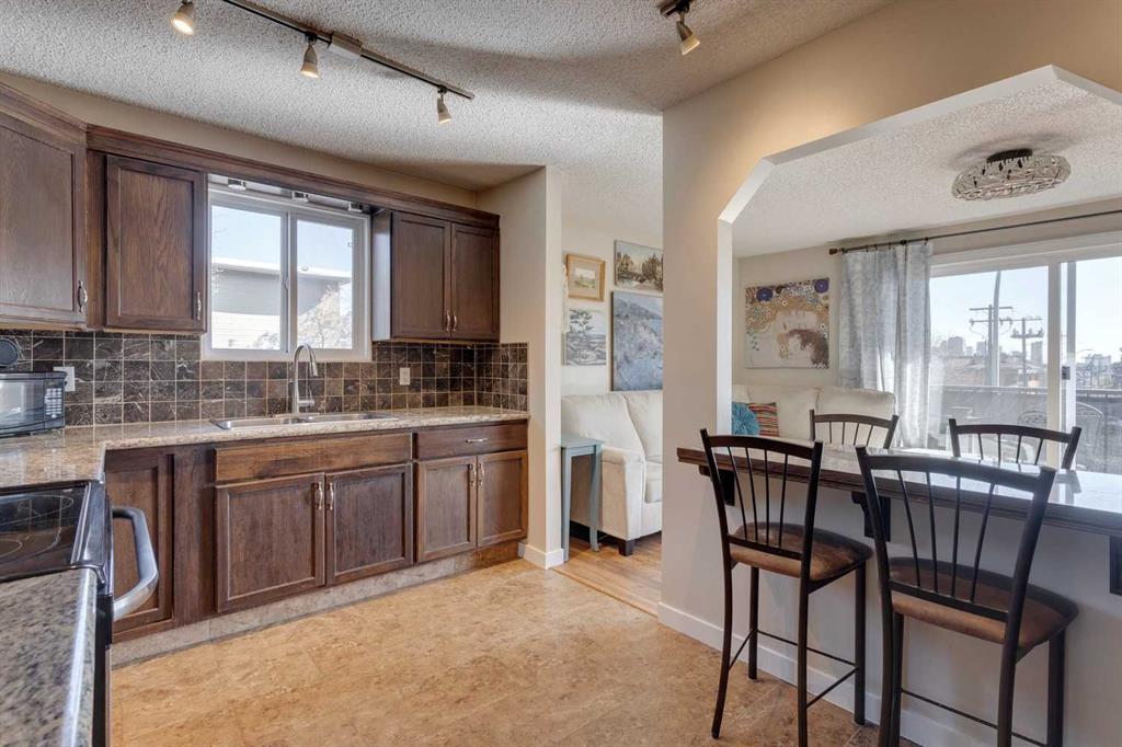 Picture for 301, 2203 14 Street SW