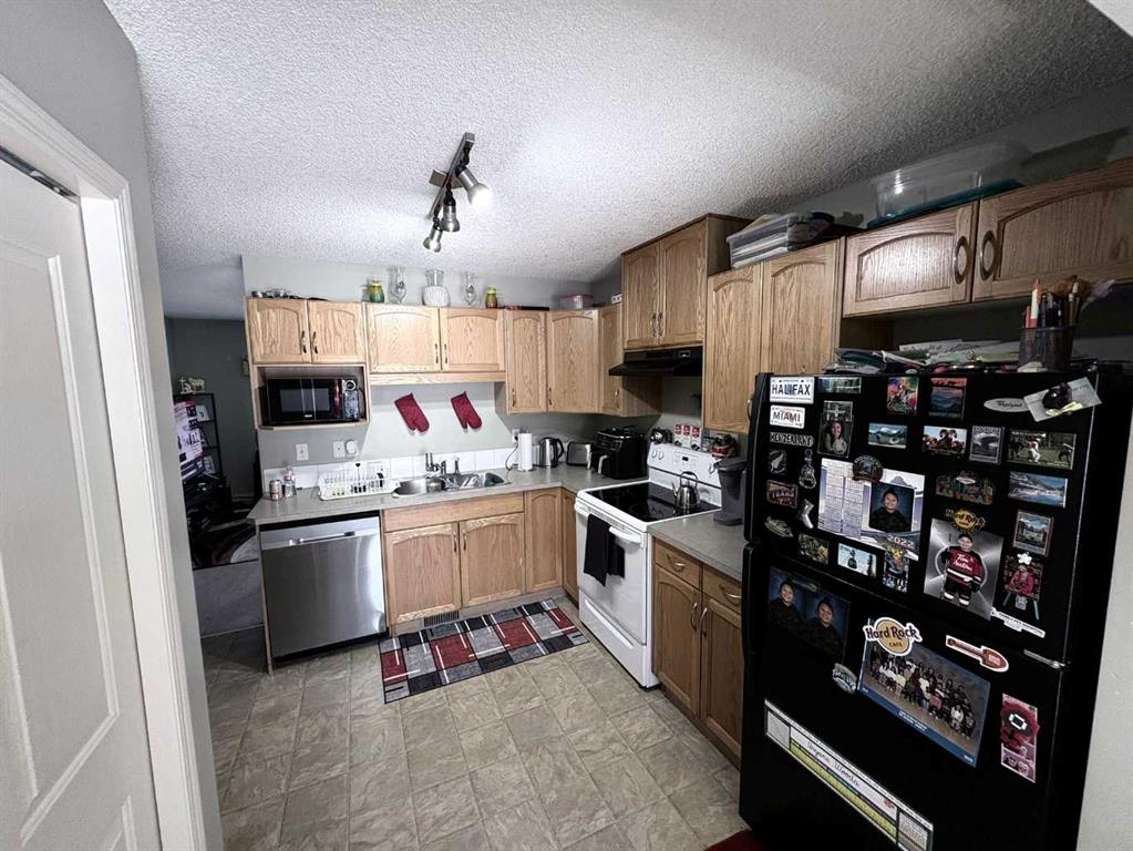 Picture for 138 Saddlebrook Point NE