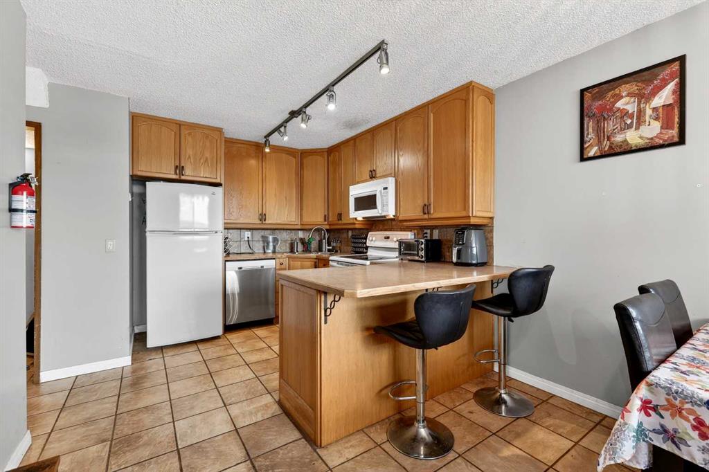 Picture for 46, 4769 Hubalta Road SE