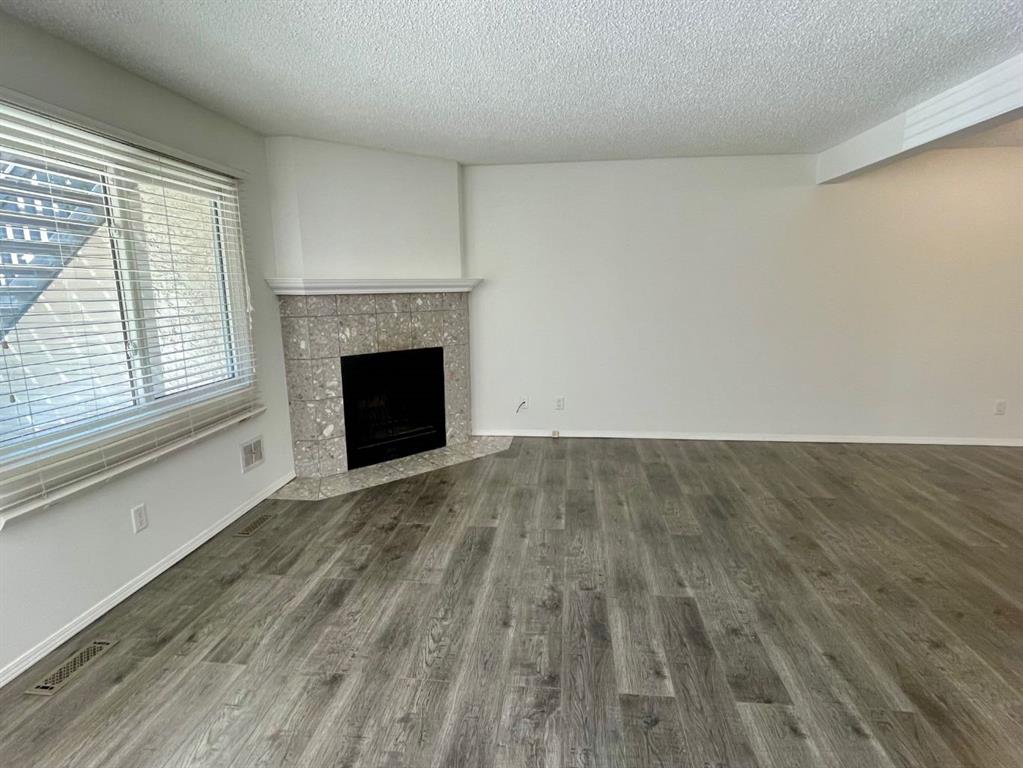 Picture for 81 Cedar Springs Gardens SW