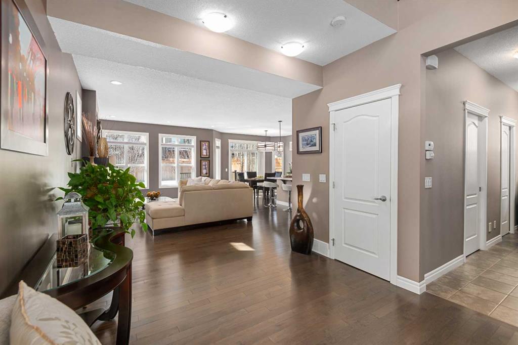 Picture for 323 Nolan Hill Boulevard NW