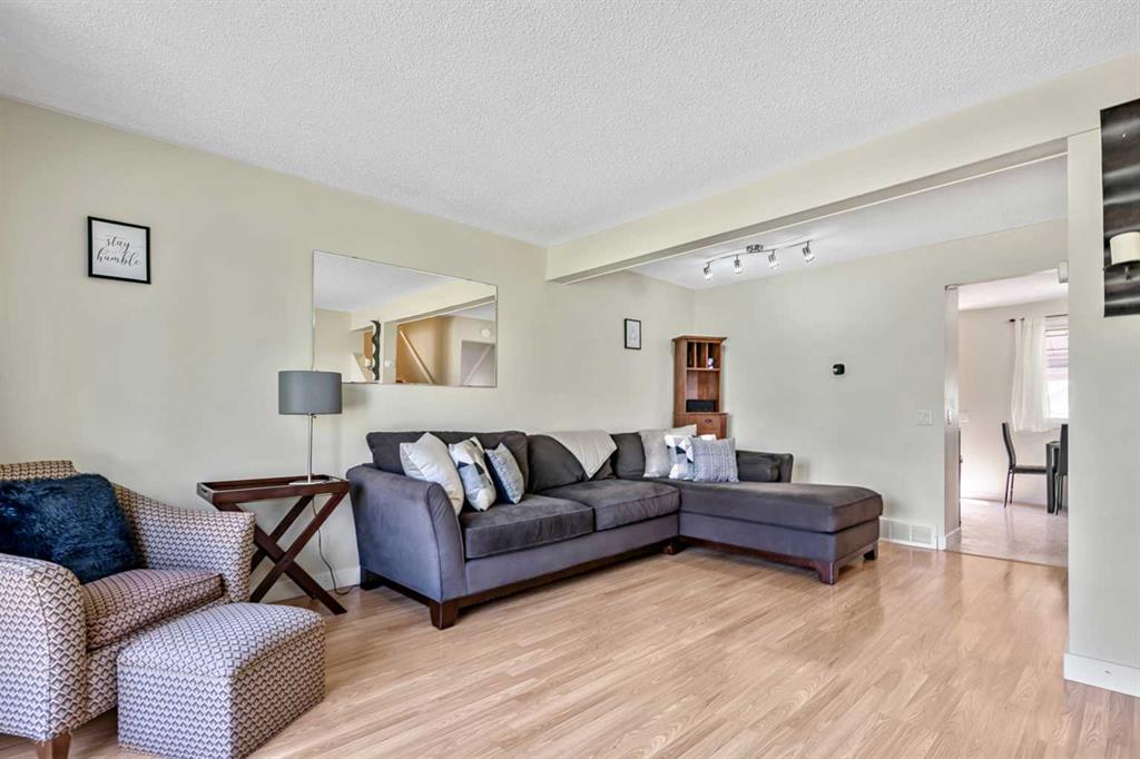 Picture for 37 Erin Woods Place SE