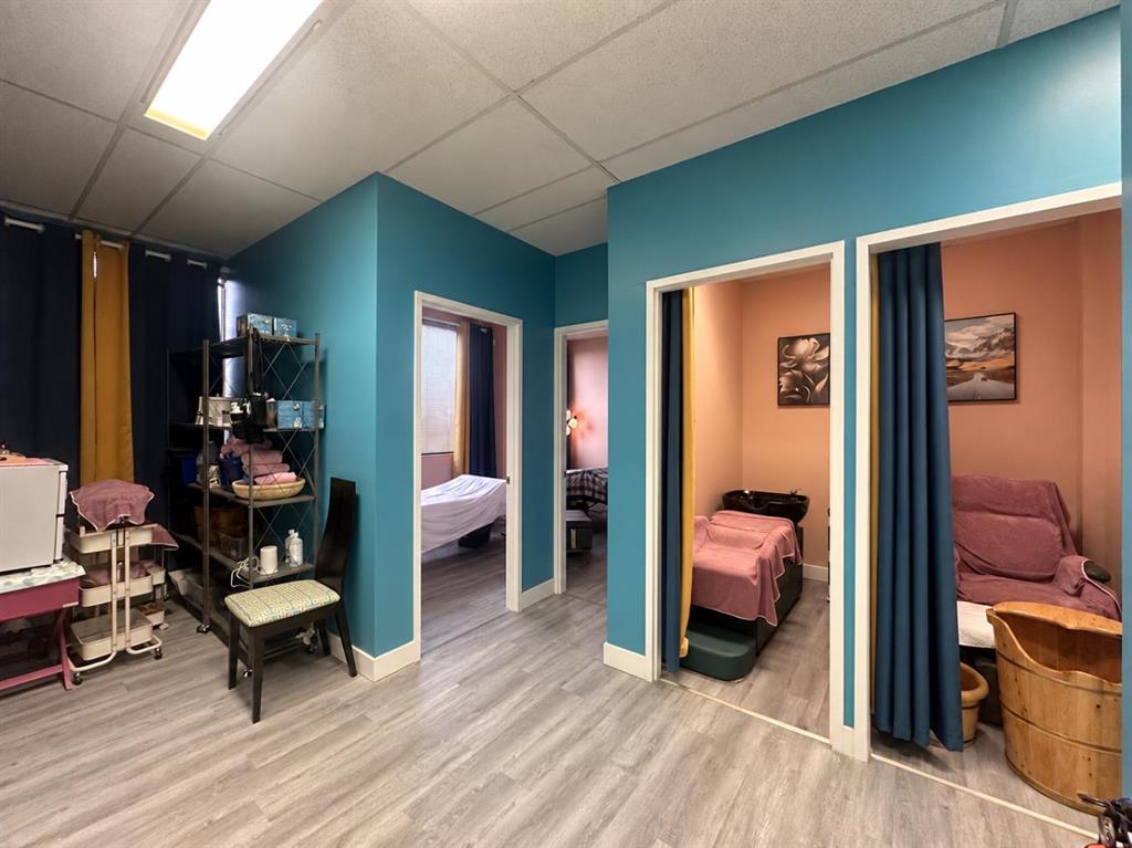Picture for 433 Malborough Way NE