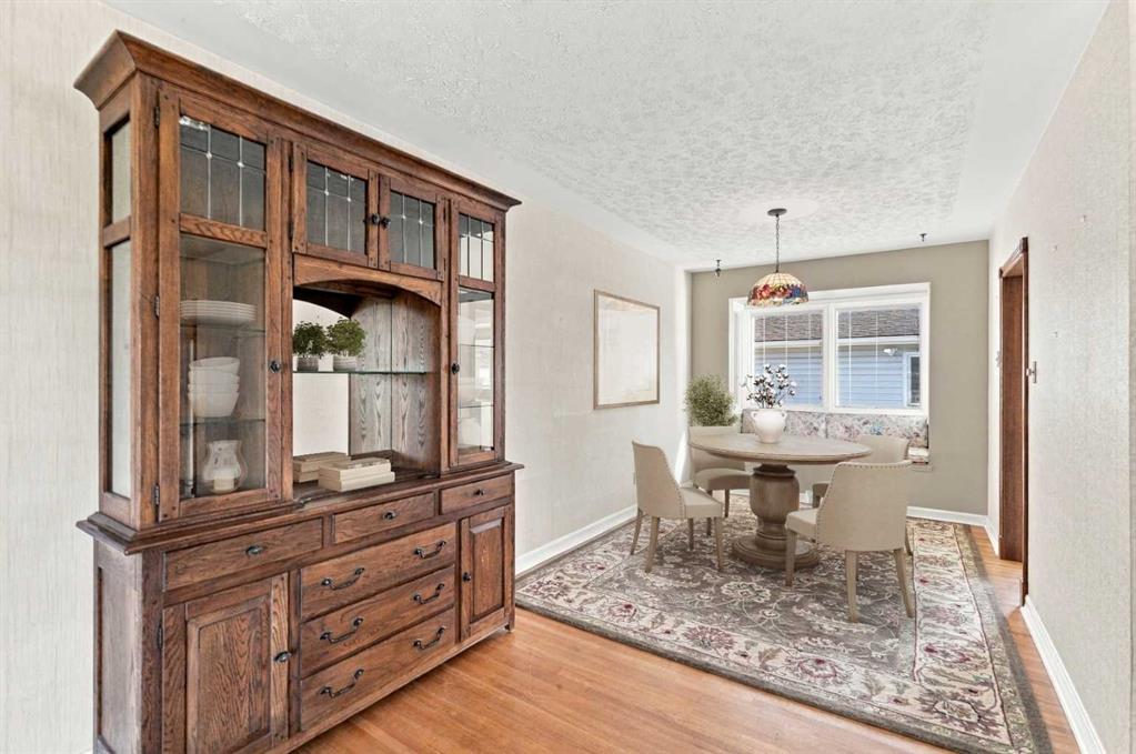 Picture for 120 Fairview Crescent SE
