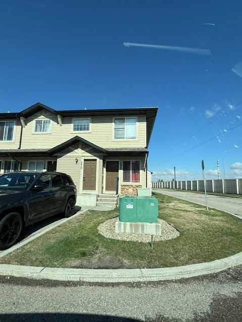 Picture for 270 Saddlebrook Point NE