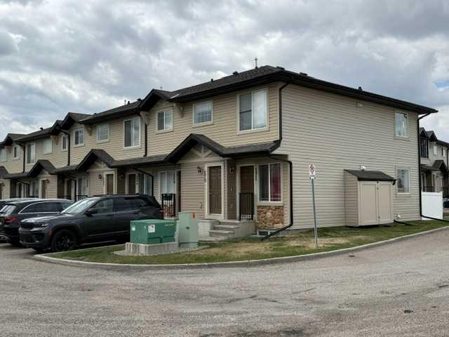 Picture for 270 Saddlebrook Point NE