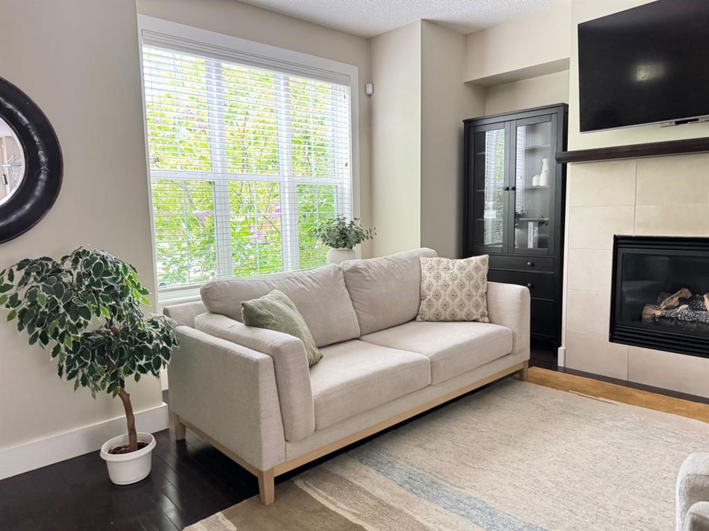 Picture for 2821 Dallaire Avenue SW