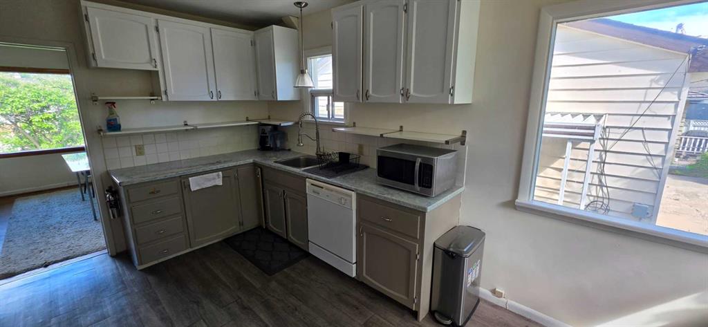 Picture for 2515 Cochrane Road NW