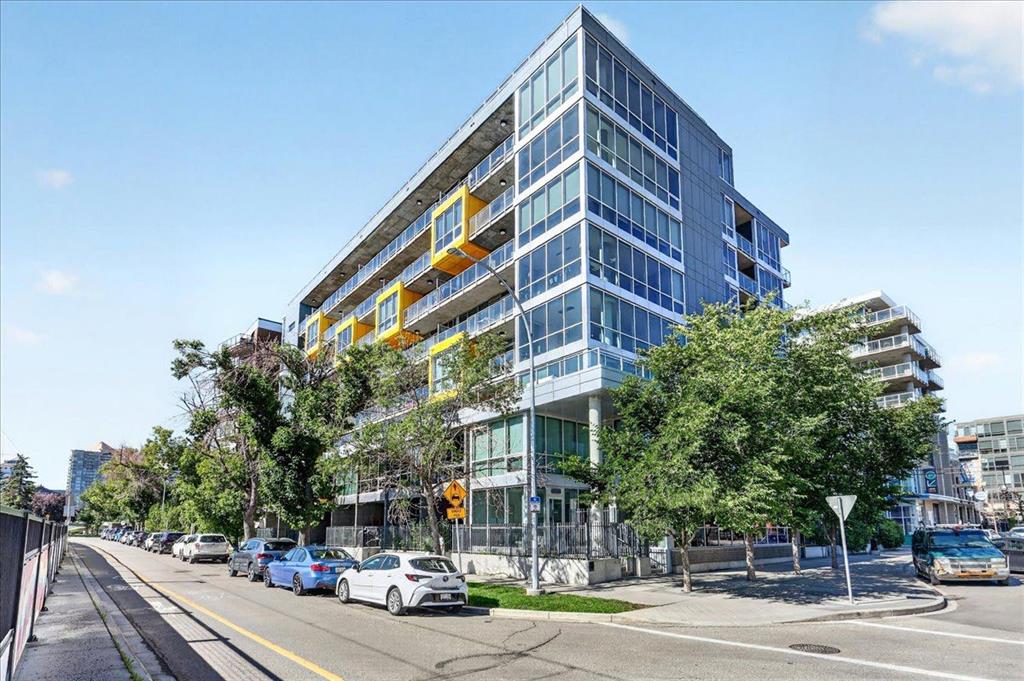 Picture for 809, 235 9A Street NW
