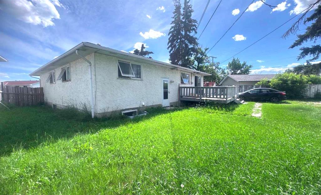 Picture for 235 Penbrooke Close SE