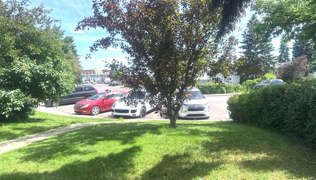 Picture for 235 Penbrooke Close SE