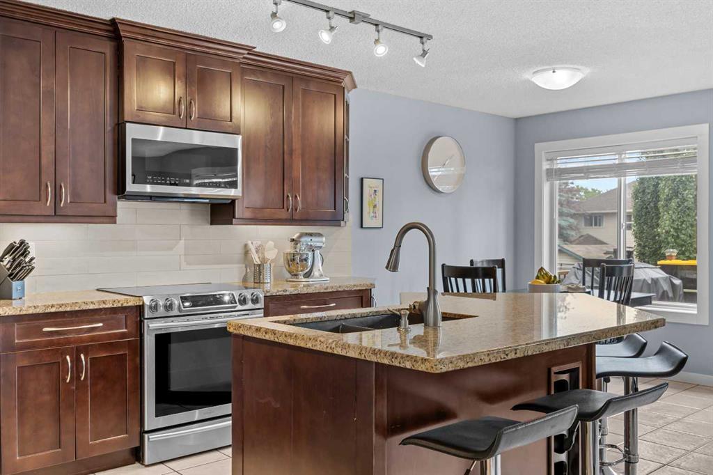 Picture for 109 Hidden Valley Grove NW