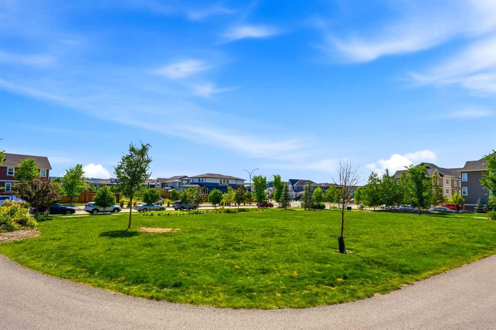Picture for 412 Cranbrook Square SE