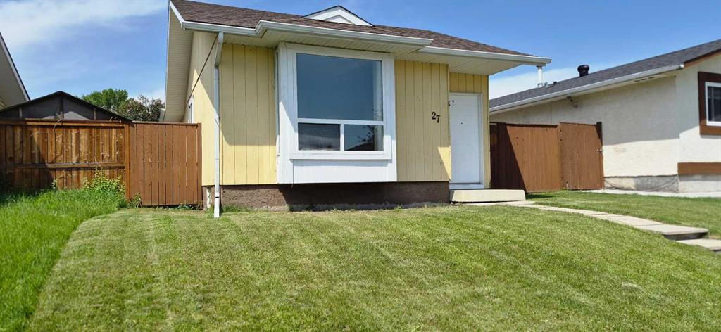 Picture for 27 Aberdare Crescent NE