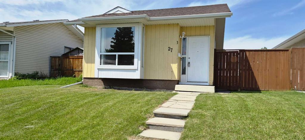 Picture for 27 Aberdare Crescent NE