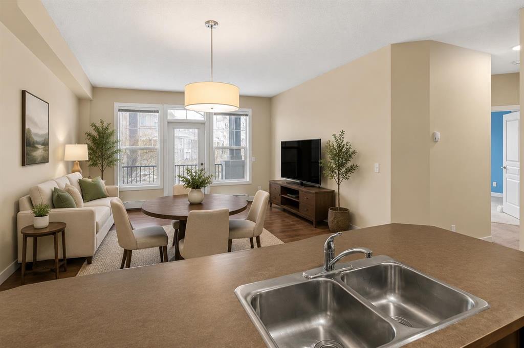Picture for 212, 10 Panatella Road NW