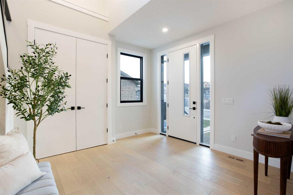 Picture for 32 Spring Creek Point SW