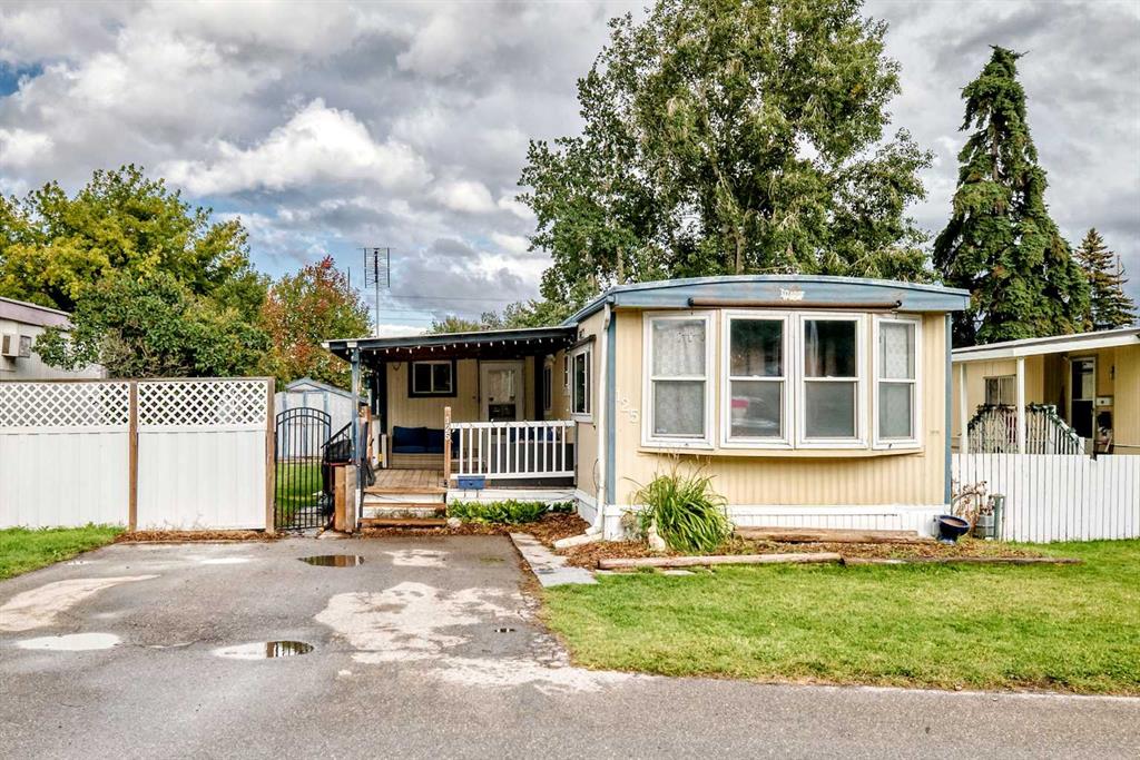 Picture for 125, 6724 17 Avenue SE