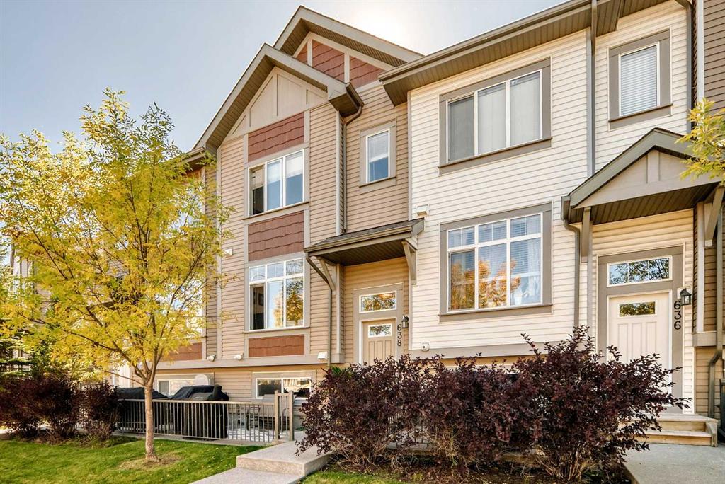 Picture for 638 Copperpond Boulevard SE
