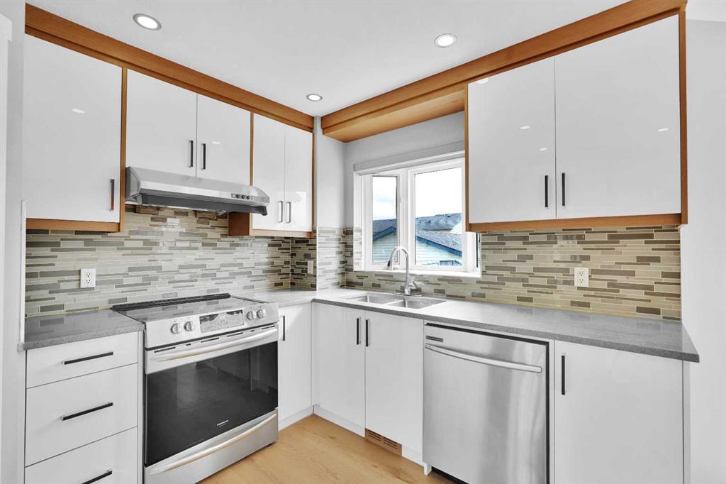 Picture for 1080 Martindale Boulevard NE