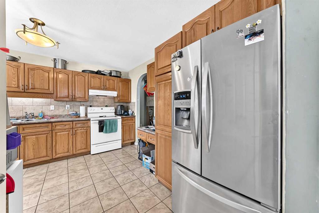 Picture for 23 Spruce Crescent 