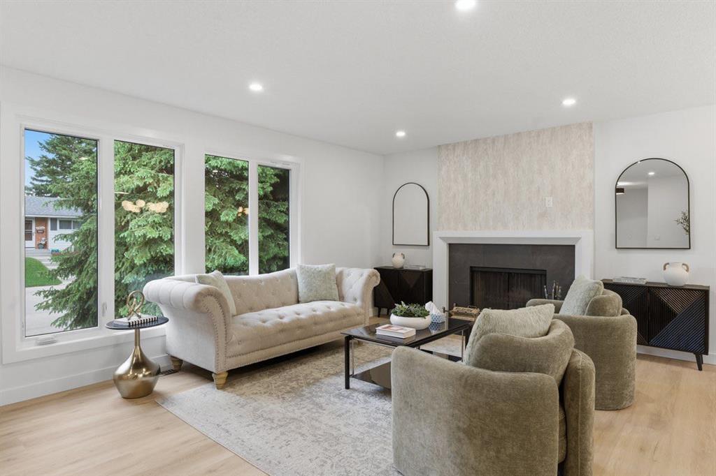 Picture for 4904 Valiant Drive NW