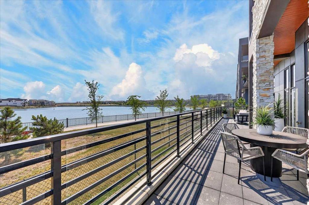 Picture for 102, 150 Marina Cove SE