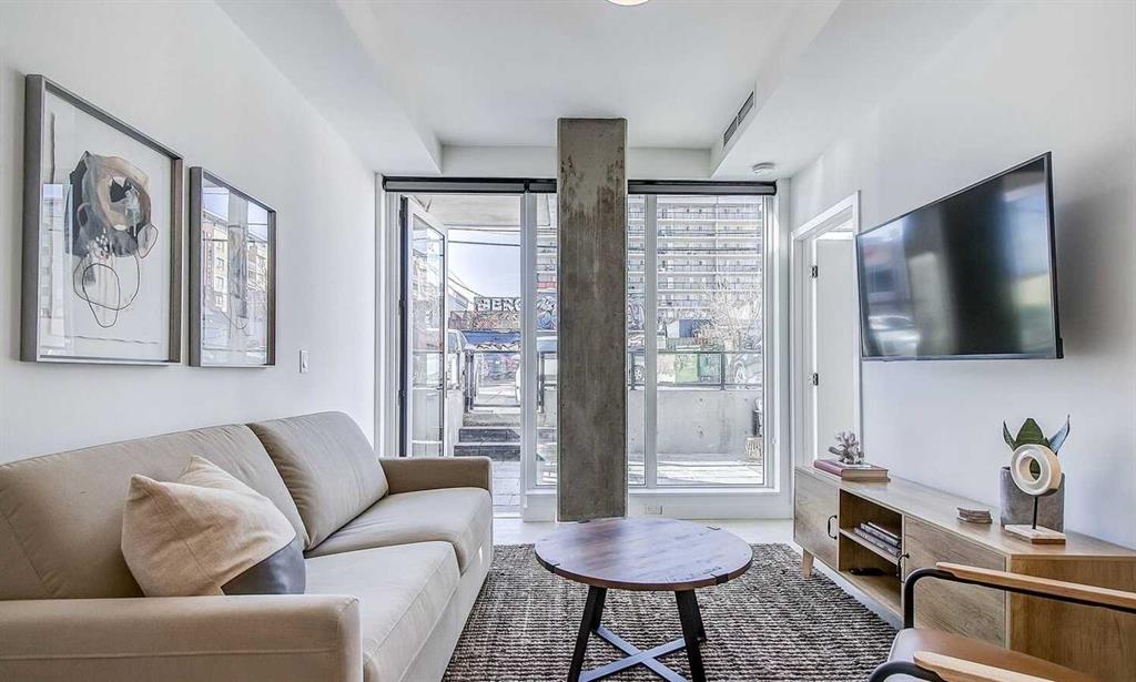 Picture for 325R 9A Street NW