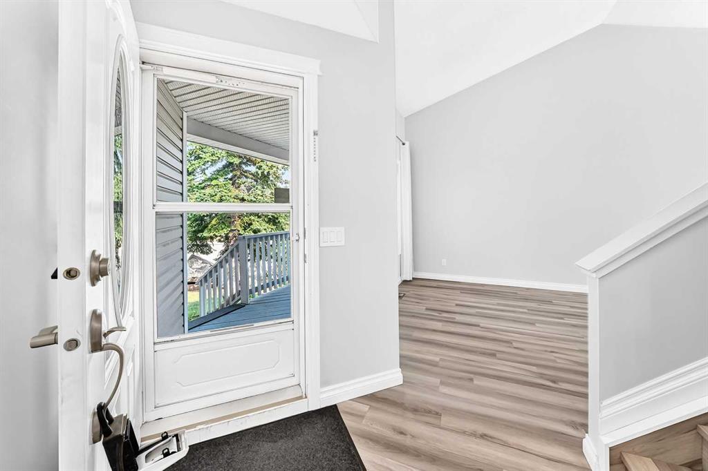 Picture for 147 Macewan Drive NW