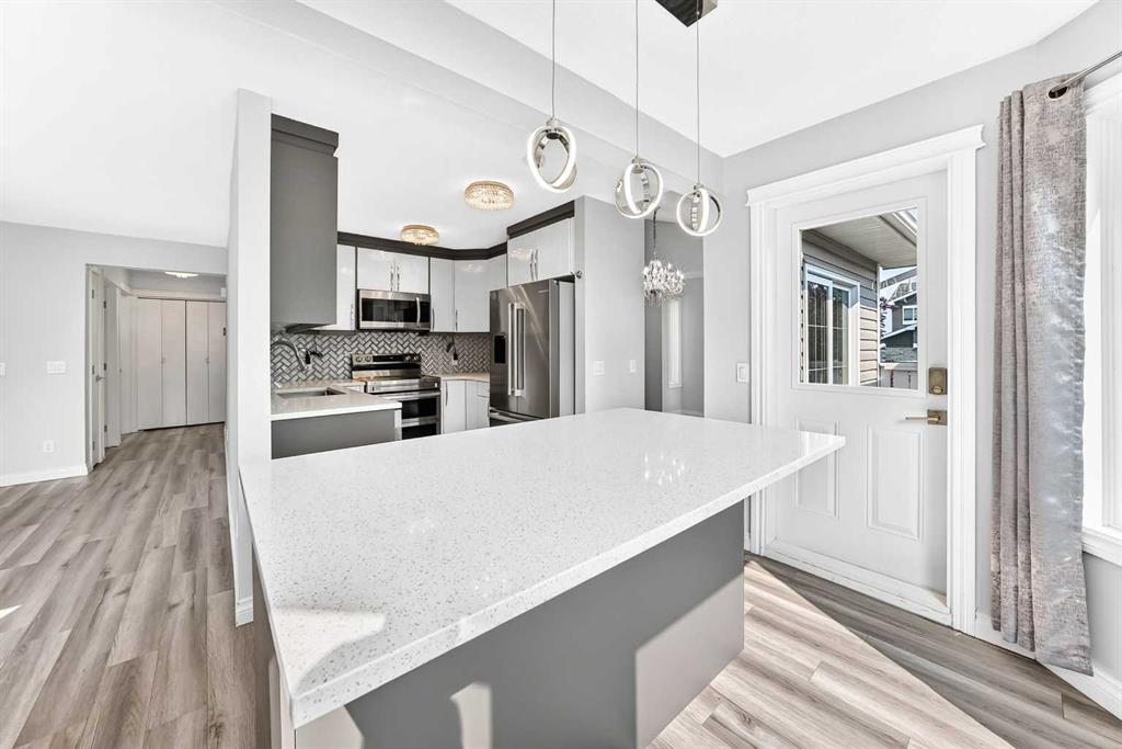 Picture for 147 Macewan Drive NW