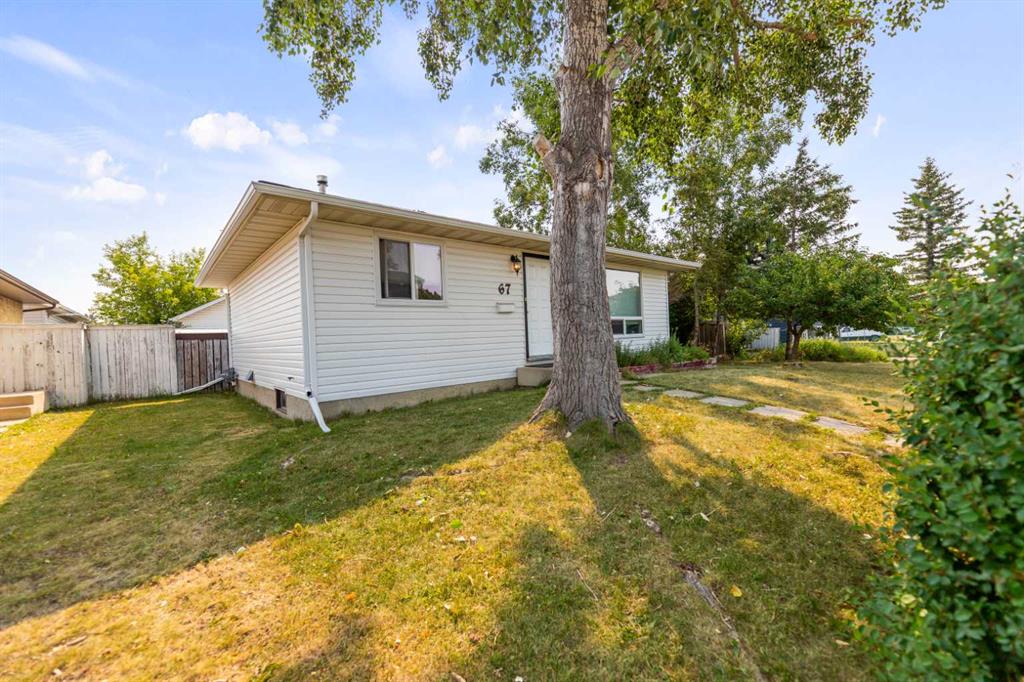 Picture for 67 Falchurch Crescent NE