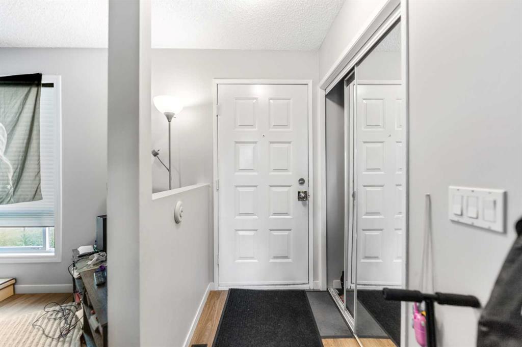 Picture for 67 Falchurch Crescent NE