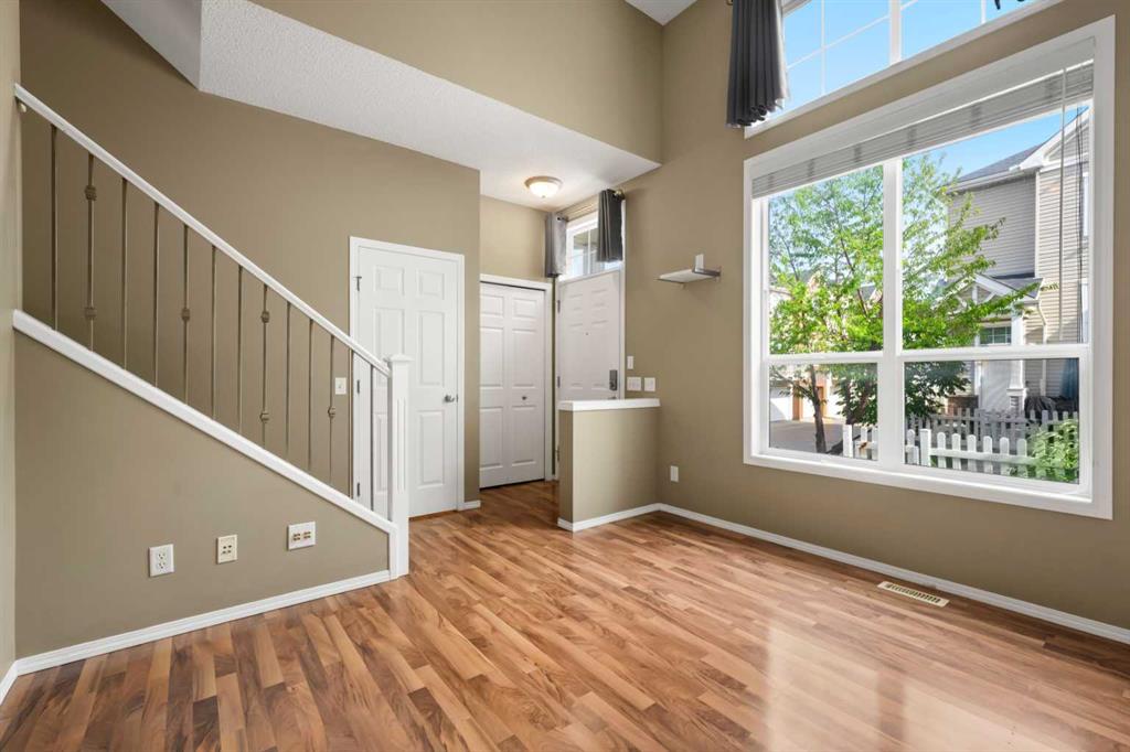 Picture for 241 Elgin Gardens SE