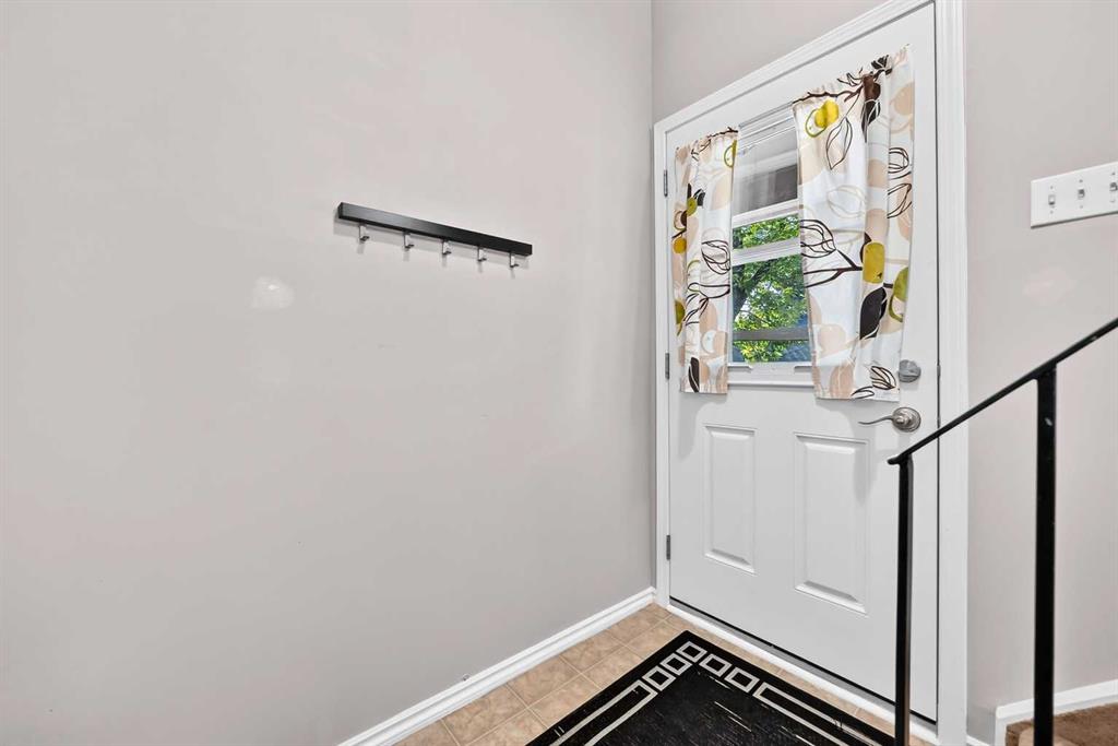 Picture for 127 Storybook Terrace NW