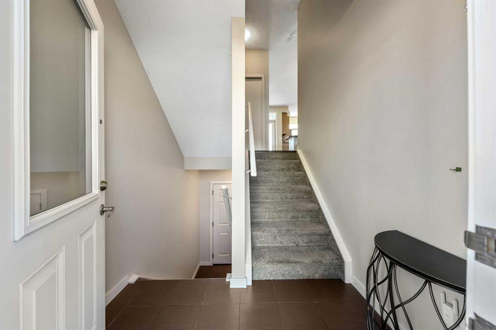 Picture for 143 Nolan Hill Boulevard NW