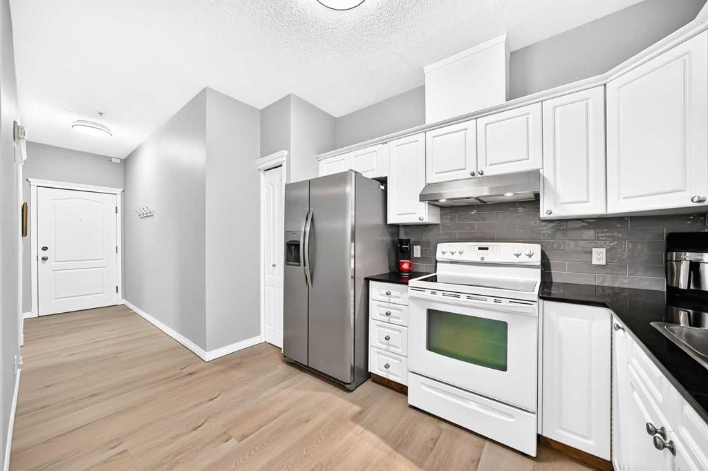 Picture for 121, 333 Riverfront Avenue SE