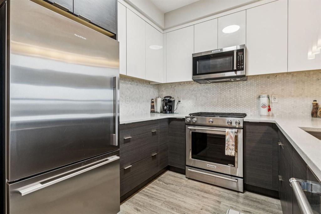 Picture for 1402, 95 Burma Star Road SW